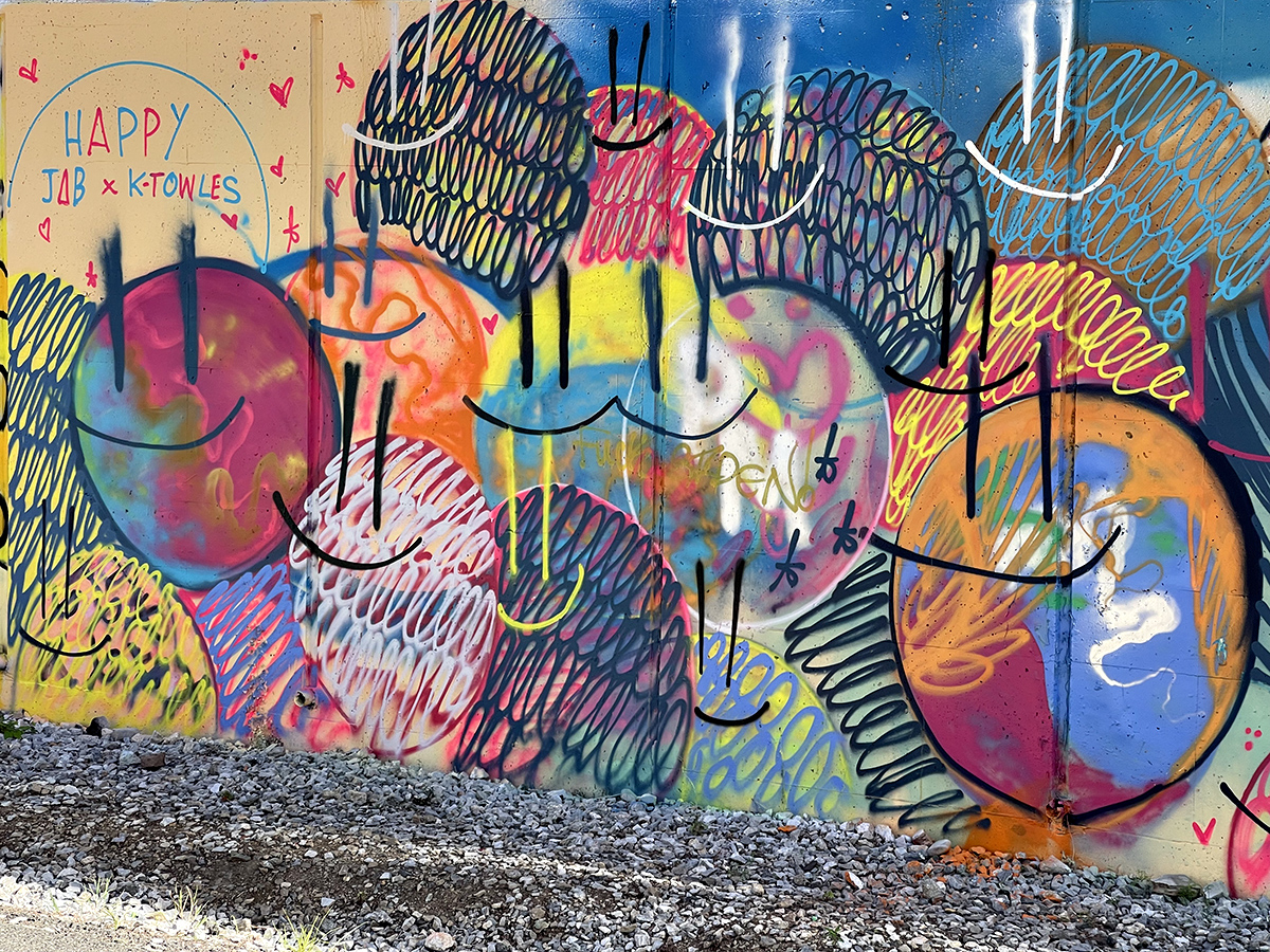 Squiggly mural