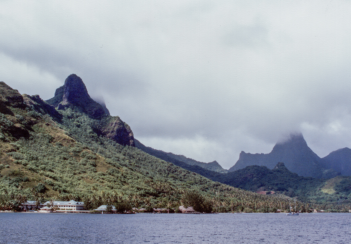 Cooks Bay, Moorea