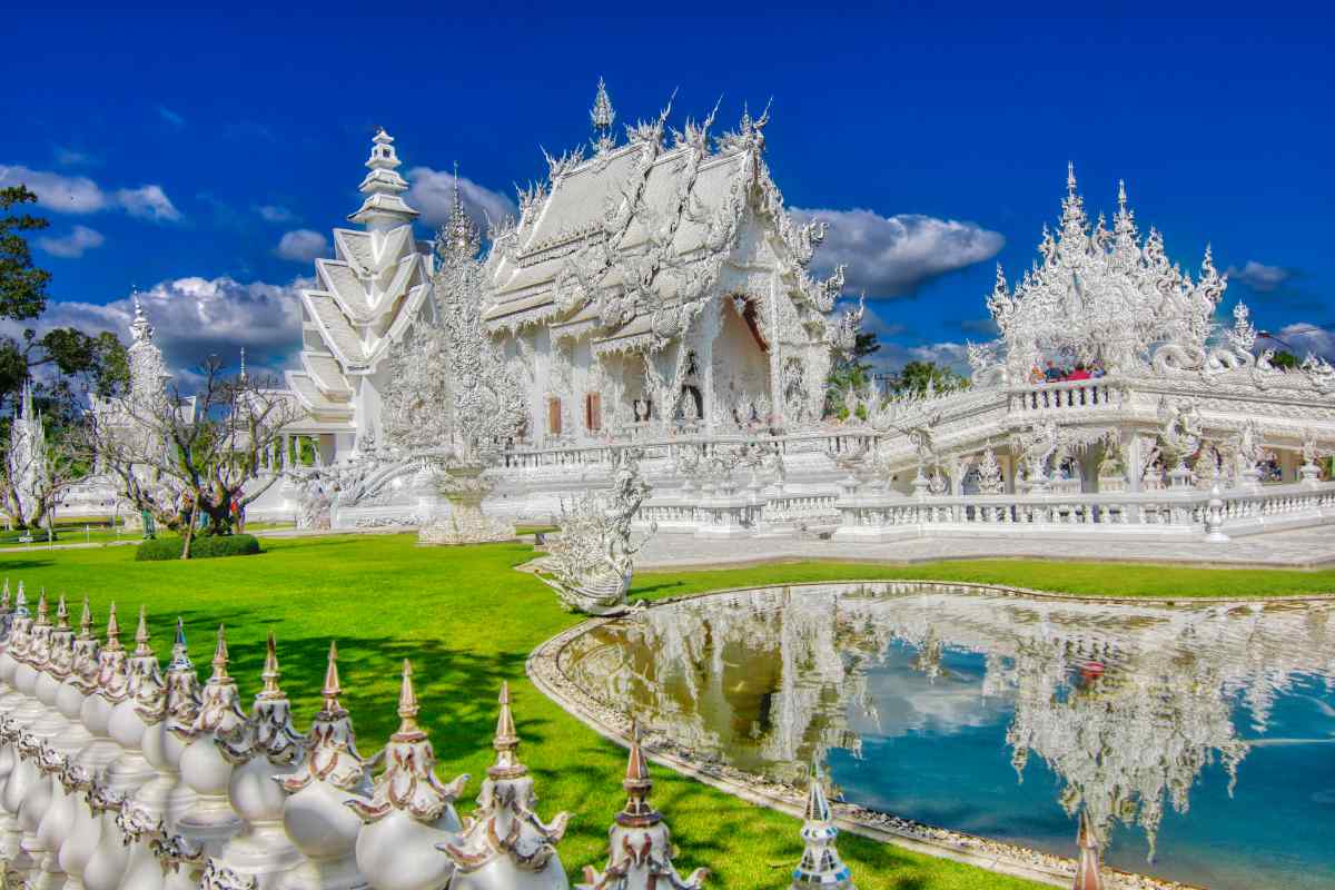 WAT RONG KHUN