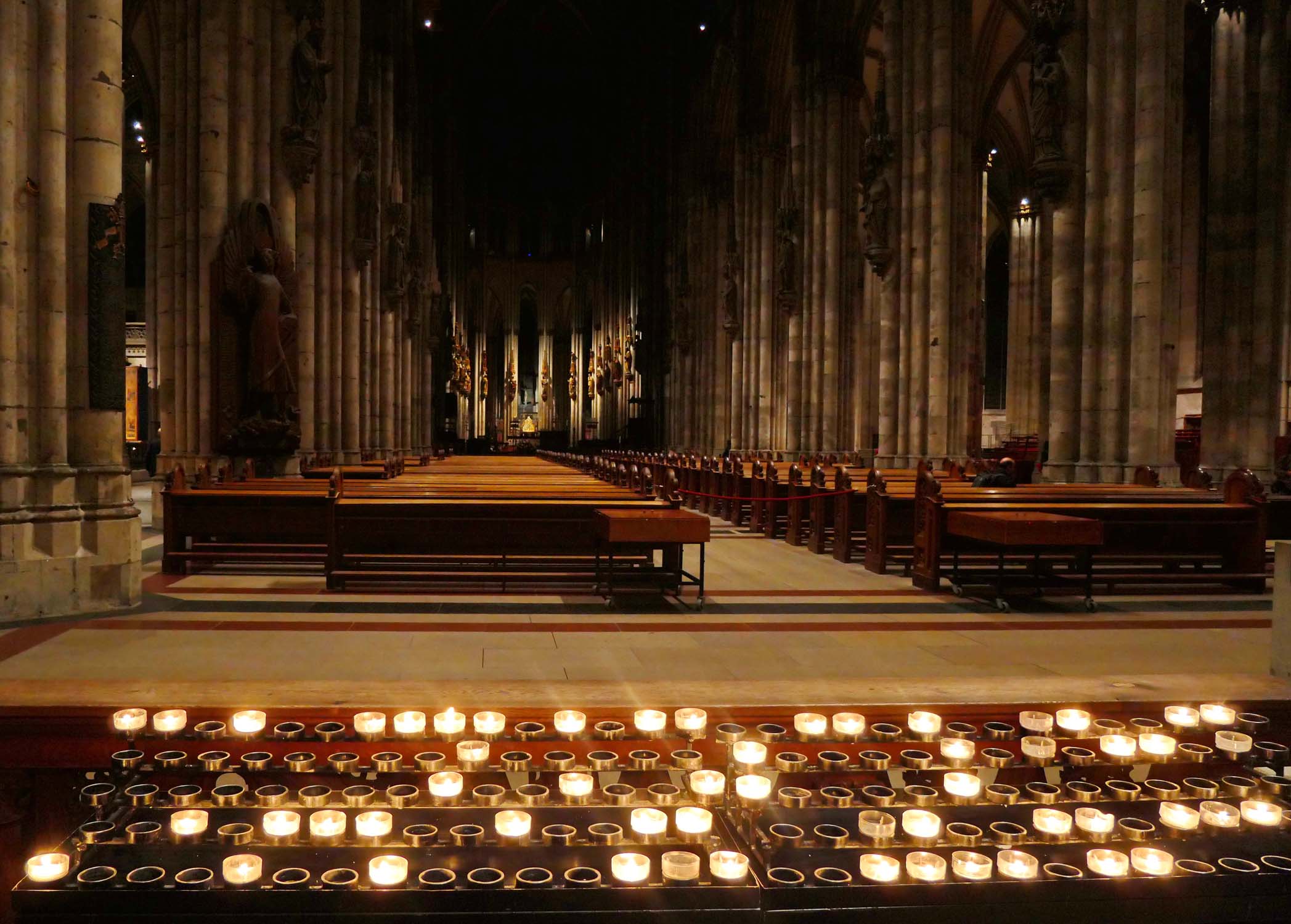 The cathedral: interior. 