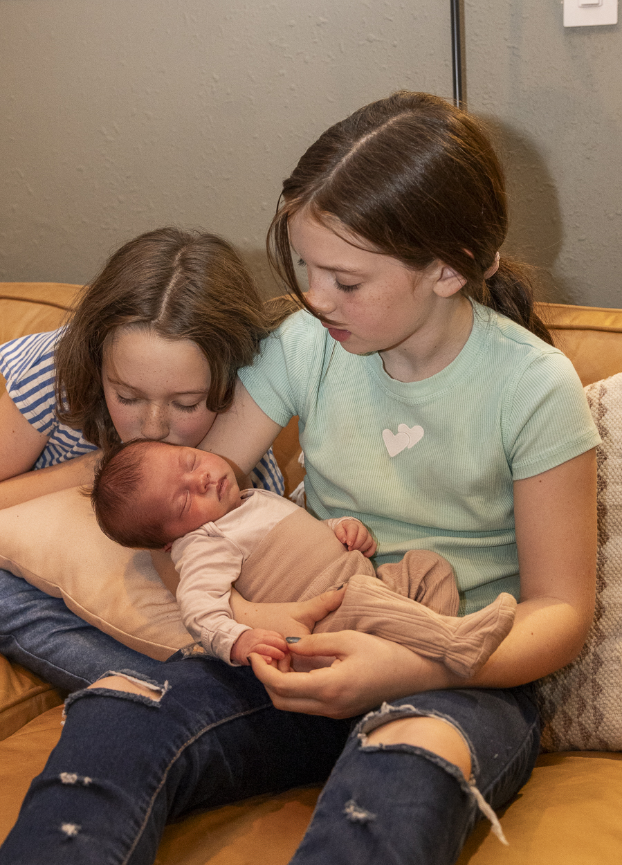 Nell, Johanna and their youngest cousin