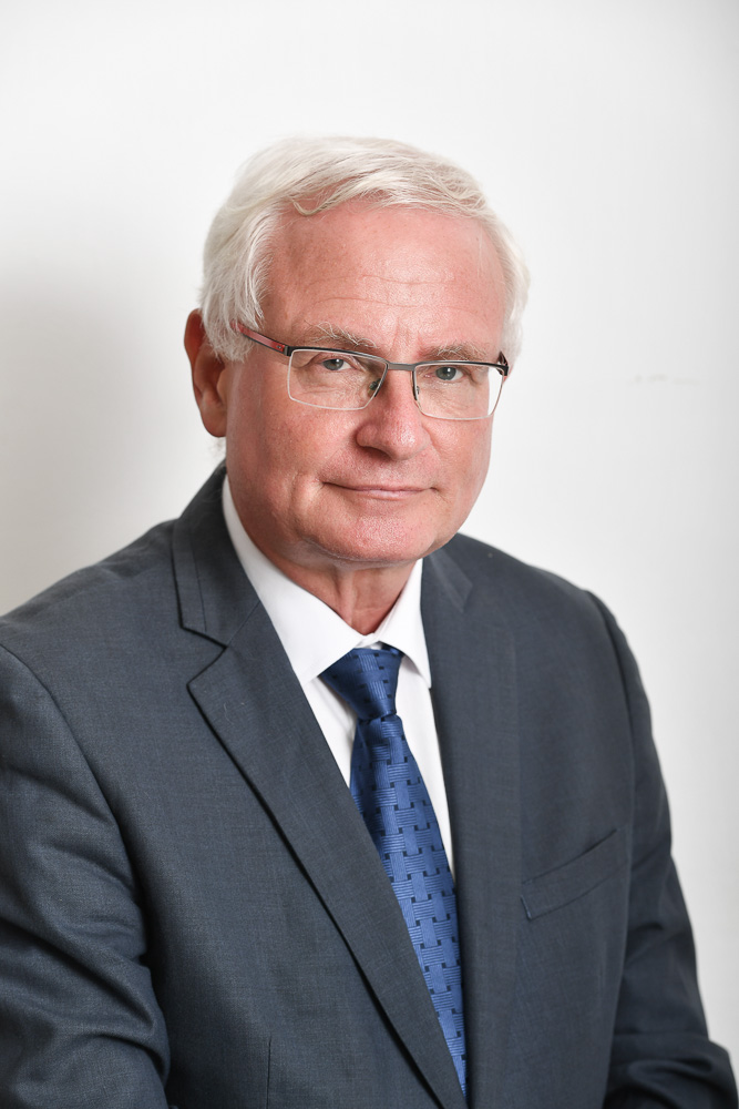 Dr. Eran Lerman