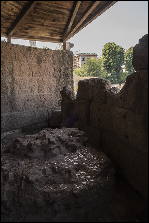From Forum Romanum, the cremationspot of Julius Ceasar