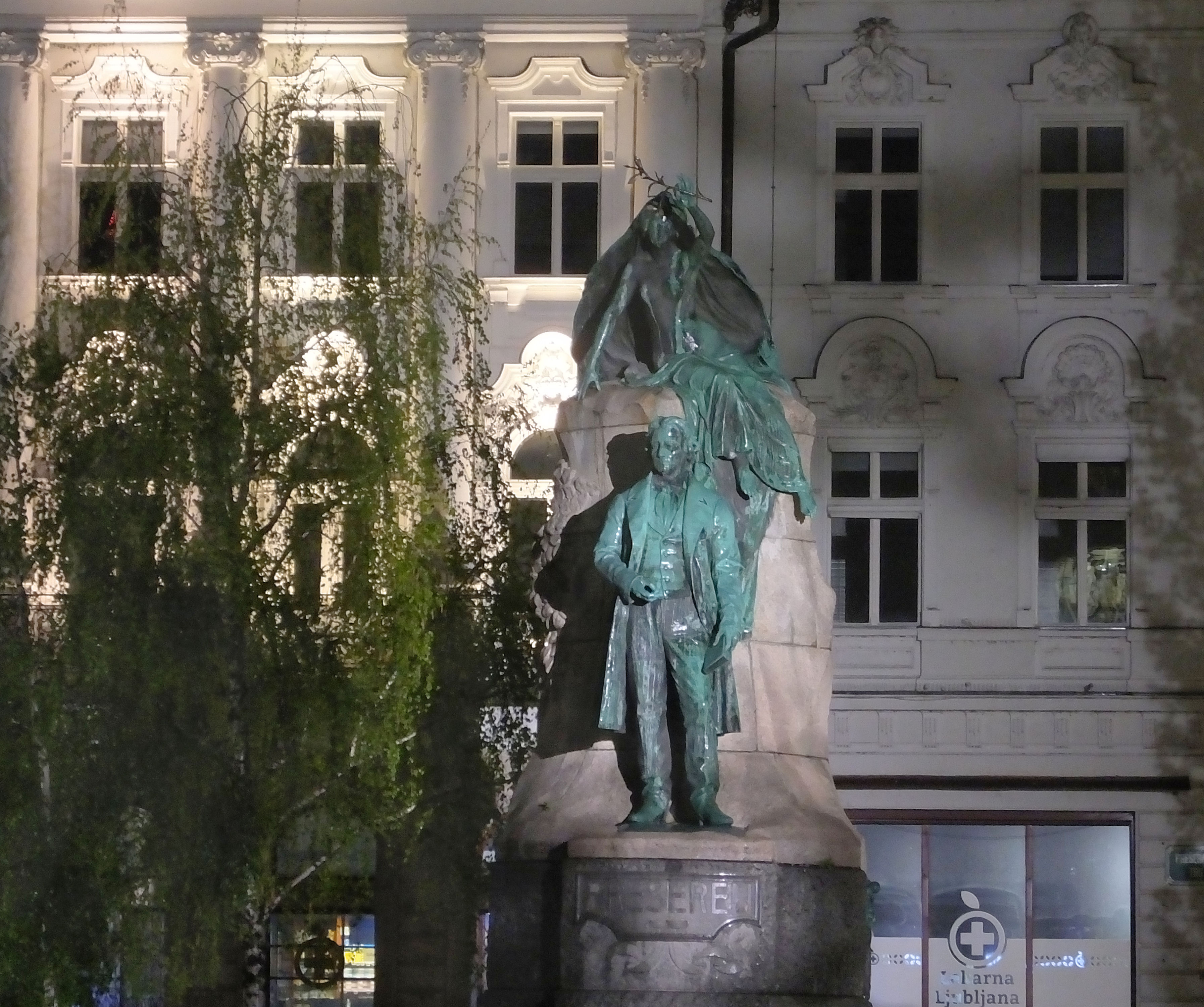 Wet Preseren statue and Pharmacy builkding