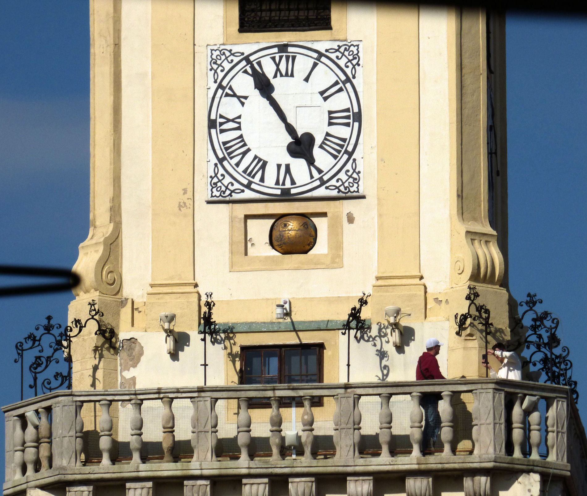Old Town Hall clock and balcony