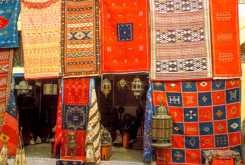 Handwoven rugs for sale in Meknes
