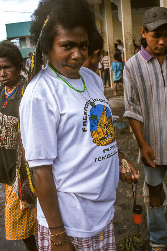 Melanesian woman at Timika, West Papua