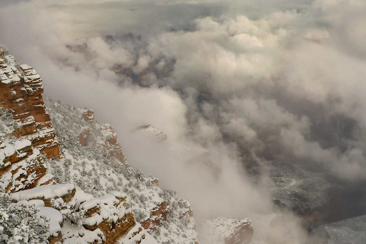 AZ - Grand Canyon NP Mather Point Clearing.jpg