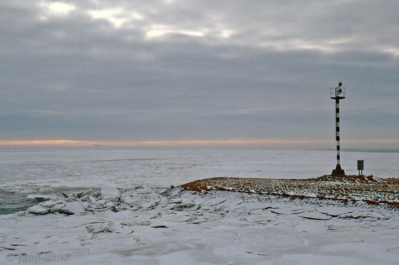 Terschelling - Frozen Wadden Sea - t Lichtje