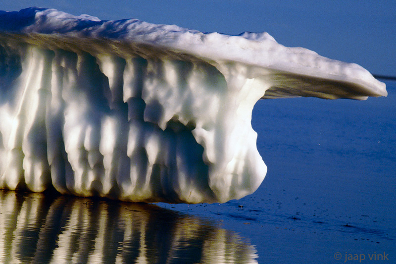 Ice creations at Cape Merry - IJscreaties bij Cape Merry