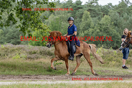 7DDD9843.jpg