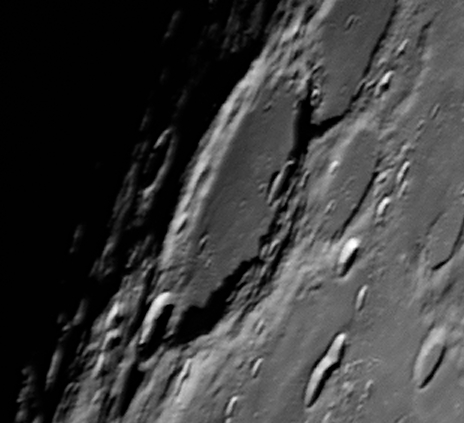 moon0063 19-07-14 22-37-31ps.JPG