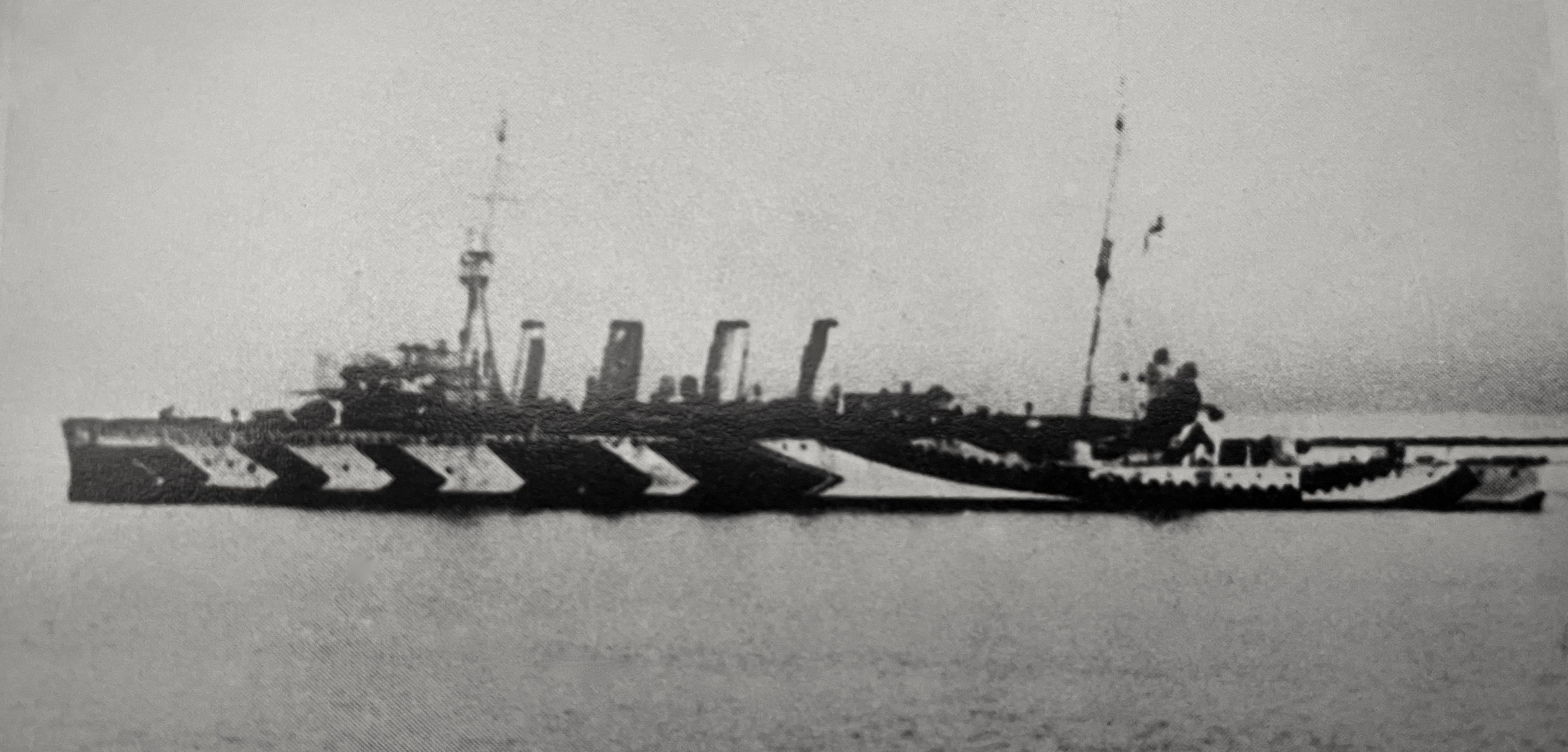 1918 photograph of HMS Southampton in dazzle scheme, authors collection