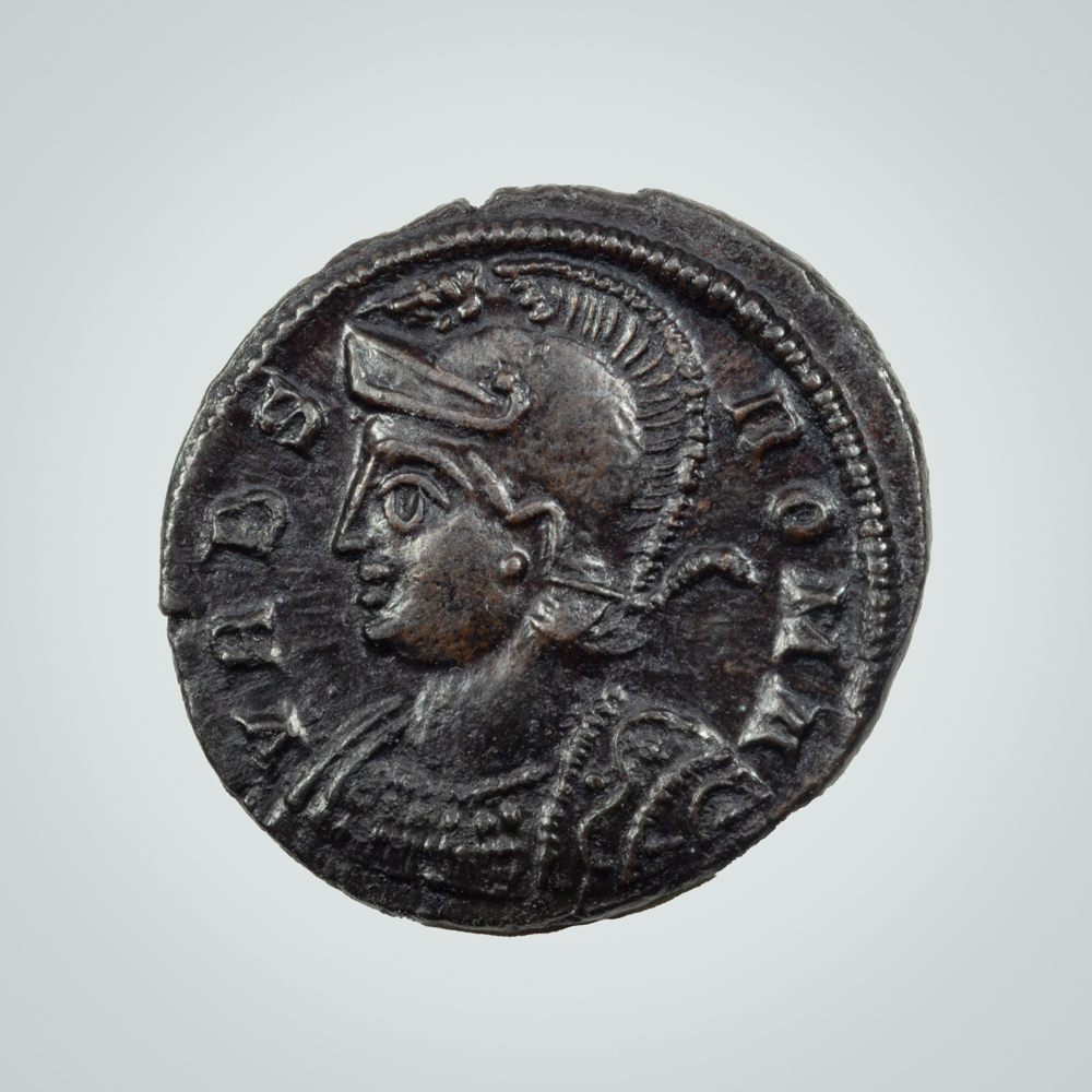 Urbs Roma portrait head, precursor for the Brinton Bracteate head