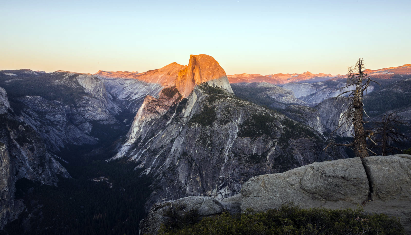  Yosemite Valley Sunset  -L