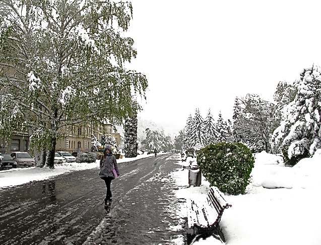 It is freezing again!