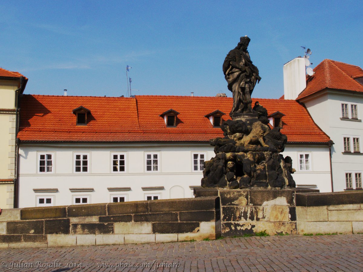 Charles bridge