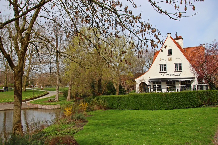 Bruges. Hotel T Bagientje