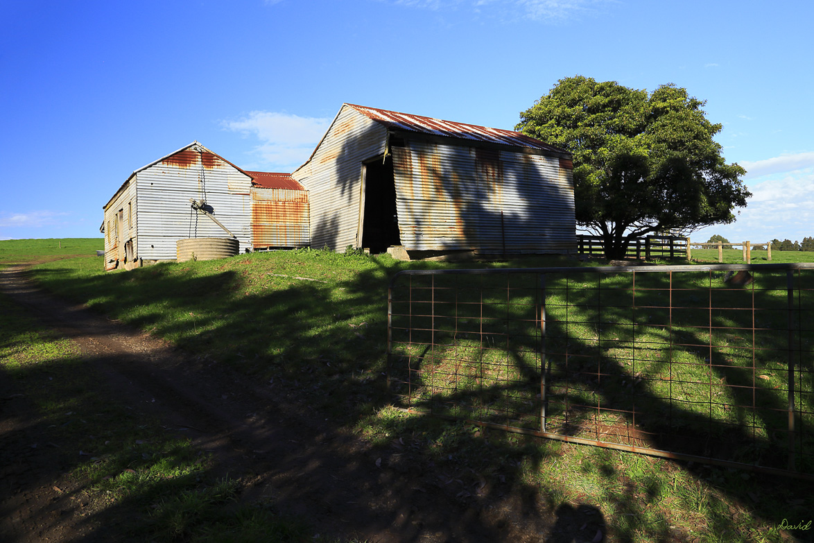 Drouin South