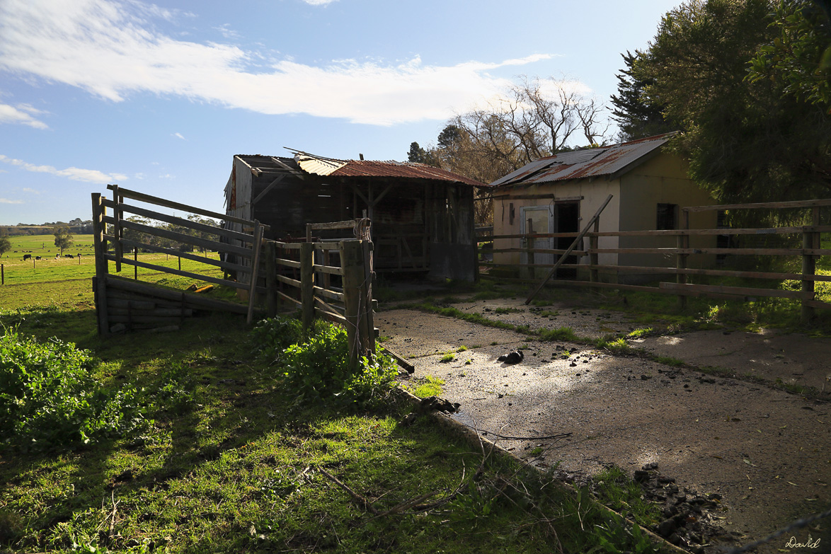 Drouin South