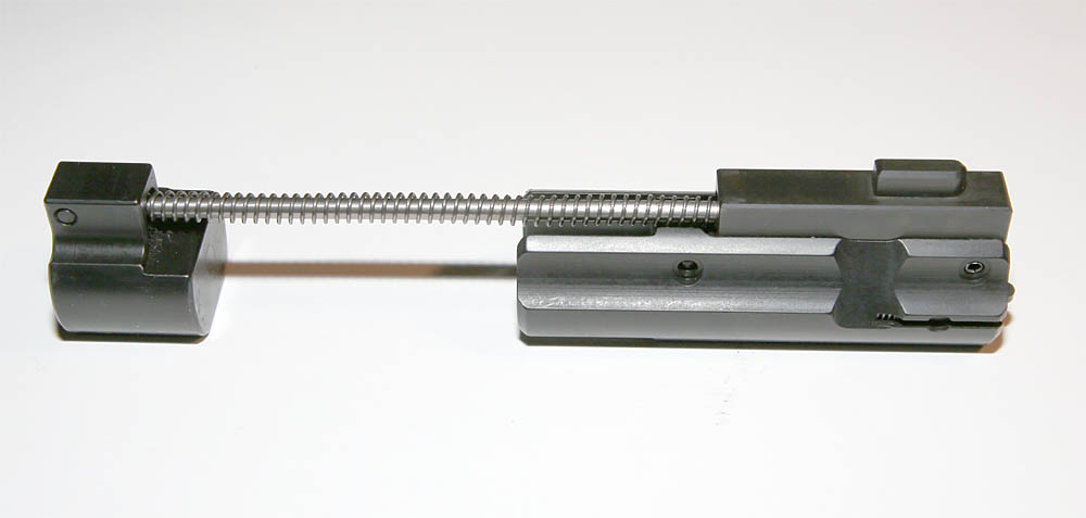 RRA_22LR_Bolt_001.jpg