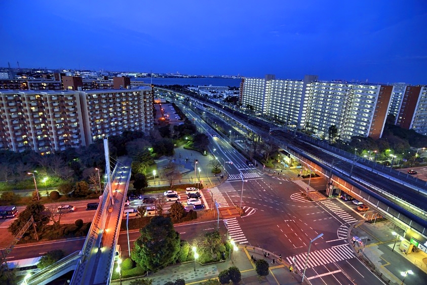 Shin Urayasu Station Crossing, Magic Hour