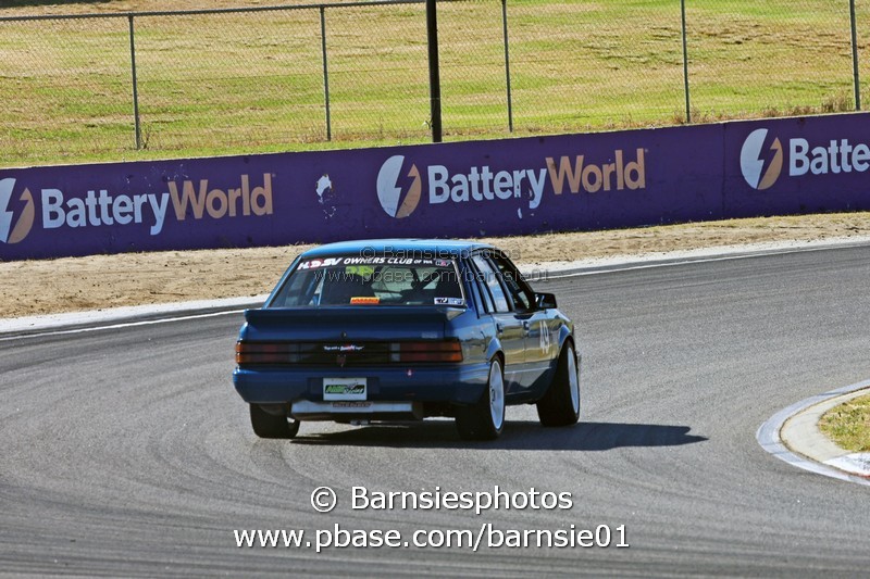 023A3096 laying rubber.jpg