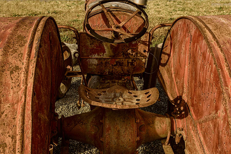 Ed Taje2022 Summer Challange F - Ford tractor