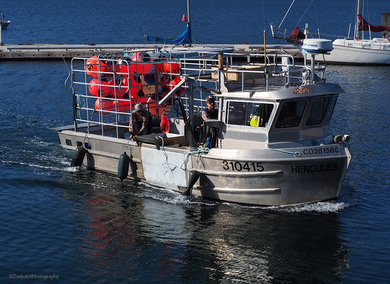 Zosia MillerMay 2024 Family Fishing Boat.jpg