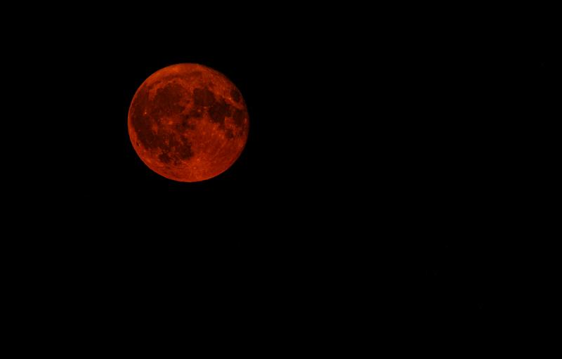 Carl ErlandJuly 2024Smokey Moon