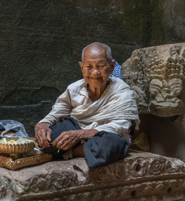 Jan HeerwagenEvening FavouritesPeople /Travel from Other CulturesOctober 2024Elderly Sweetness - 1st place
