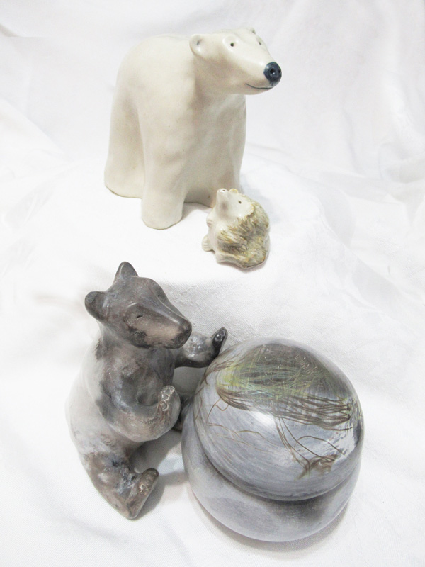 Willie HarvieStill-Life & Flat LaysJanuary 18 - 31, 2025Hedgehog & Bears