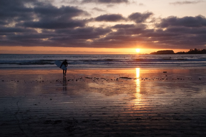 Marilyn JeffriesApril 2025Surfing At Sunset