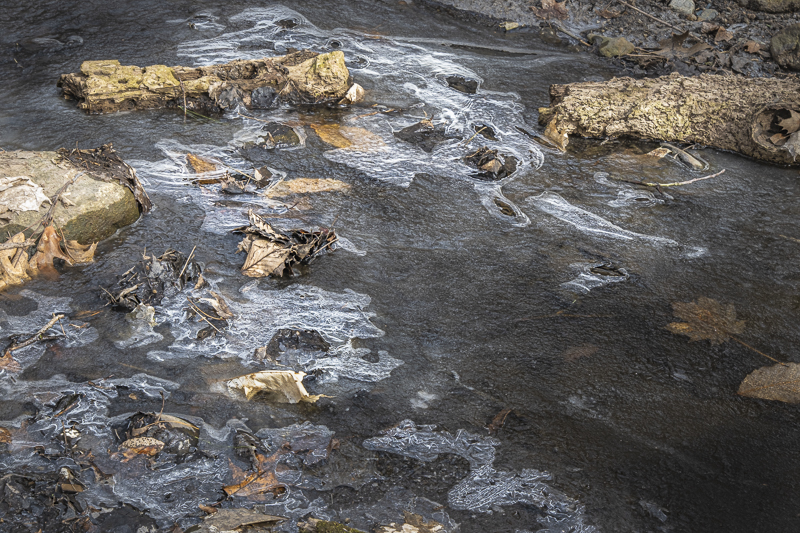 Ruisseau en fin dhiver # 3