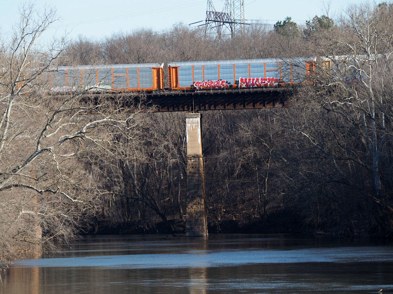Freight train crosses the Monocacy river