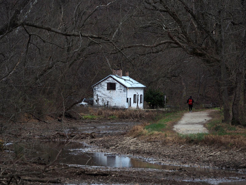 Swains Lock and lock house