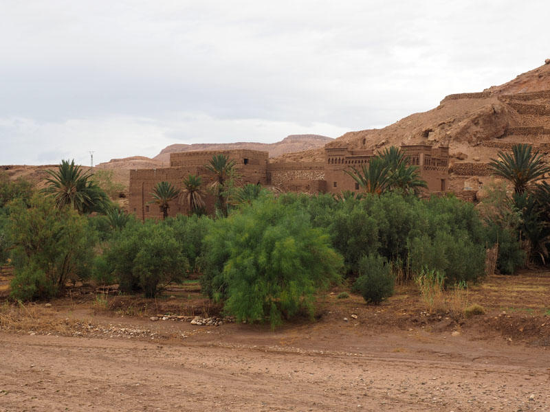 Building on the edge of the wadi