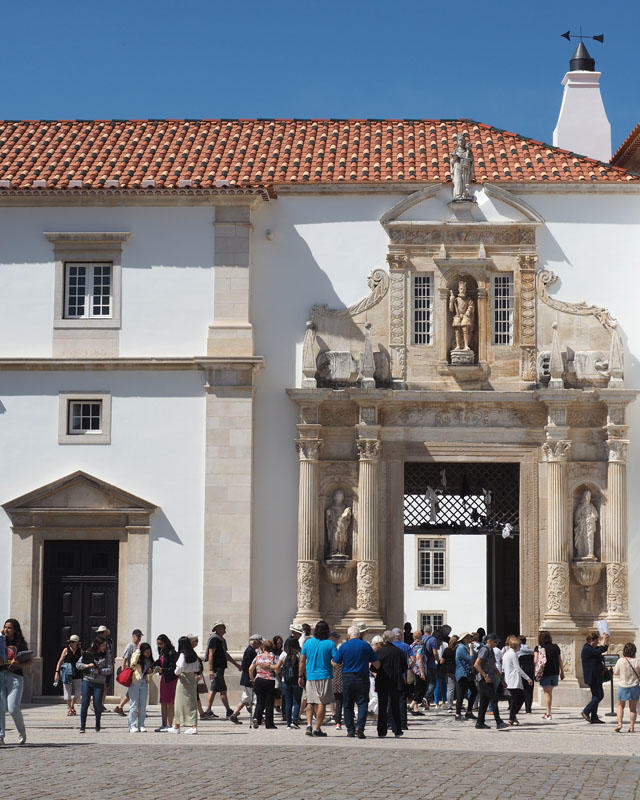 Entrance to the courtyard of the Univerity of Coimbra