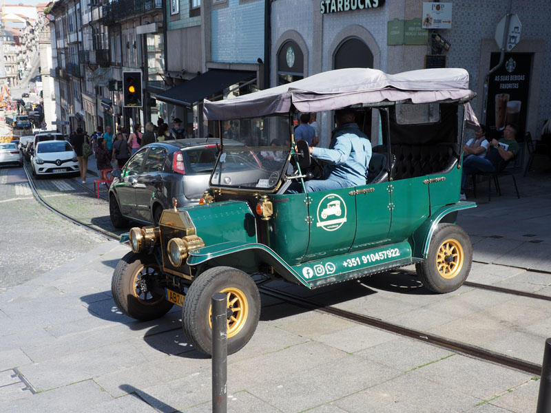 Antique car on a backstreet in Porto