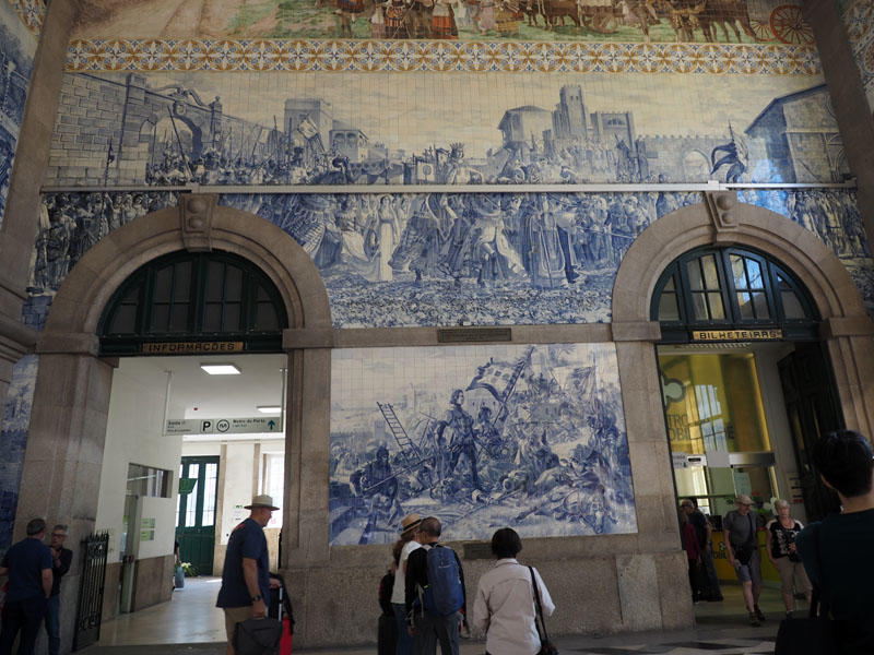 Sao Bento Station in Porto