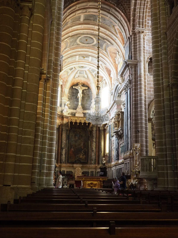 Within the cathedral of Evora
