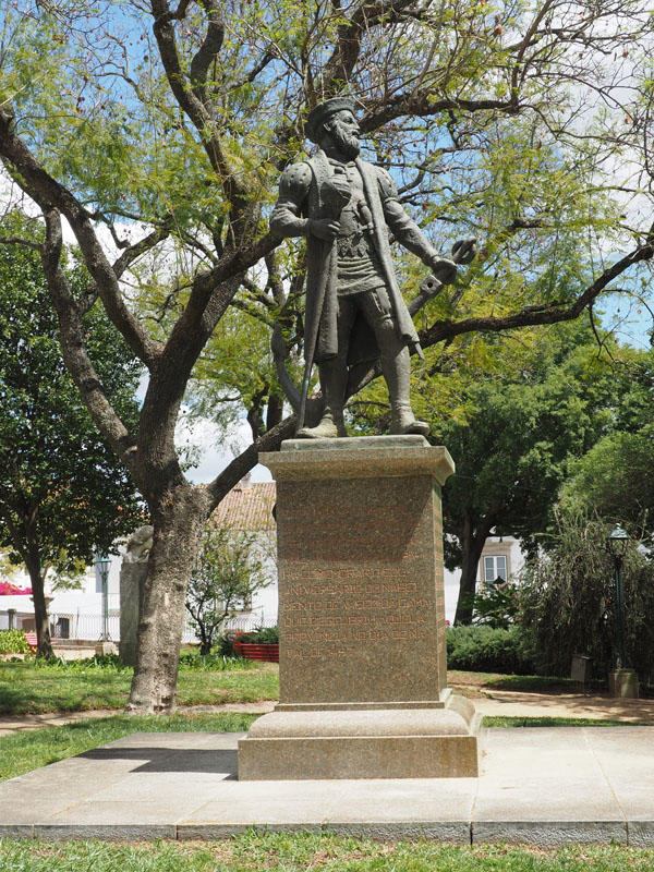 Garden of the Royal Palace of Evora - Statue of Vasco da Gama