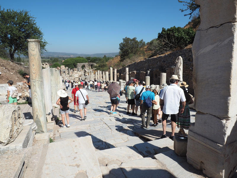 Street of Curetes after Hercules gate