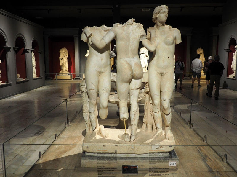 The Three Graces at Antlaya museum