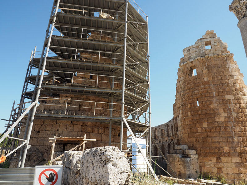 Restoration of the towers of the Greek Gate