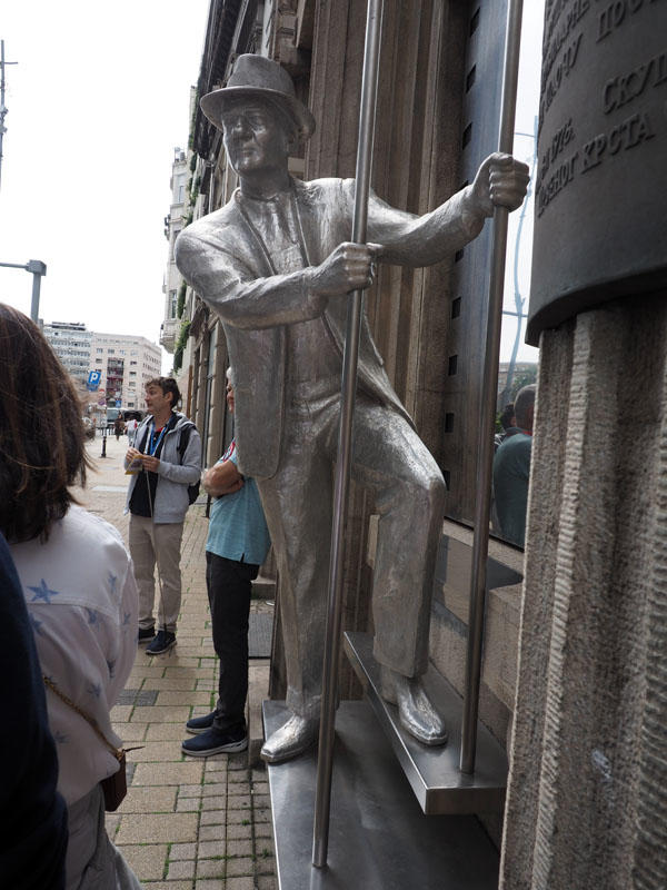 Statue of Karl Malden
