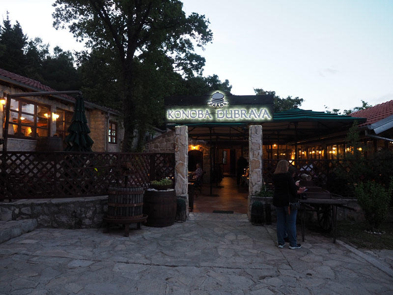 The restaurant of the farewell dinner