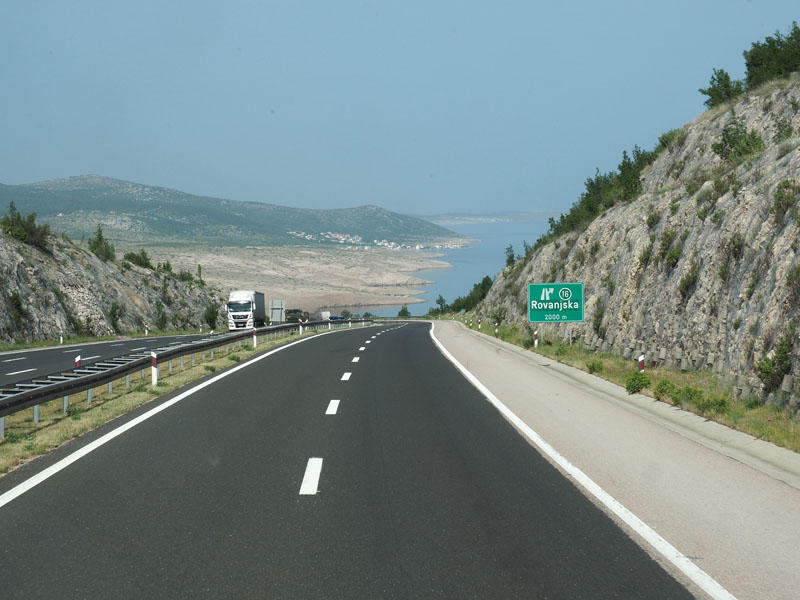 Descending to the Adriatic after leaving the rest area