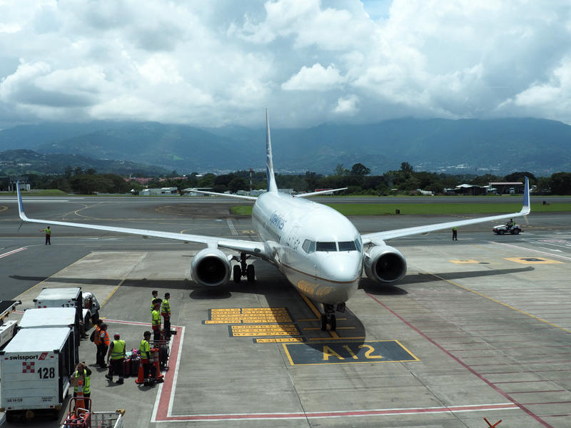Copa Boeing 737-8V3