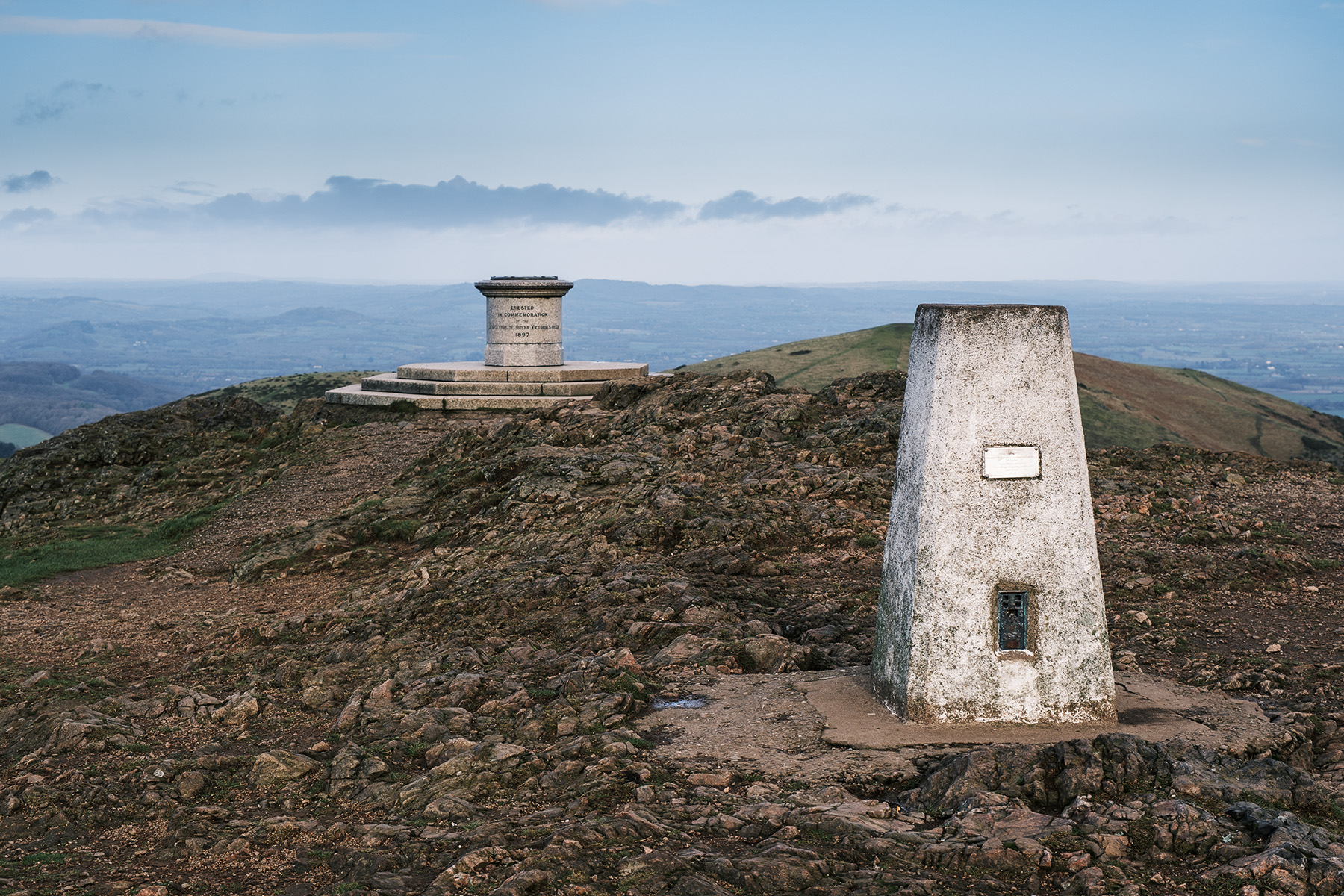 Trig point and direction guide